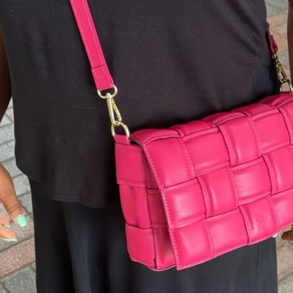 UNICA! Firenze Fushia pink ITALIAN LEATHER WOVEN CROSSBODY NWT! - Picture 5 of 17